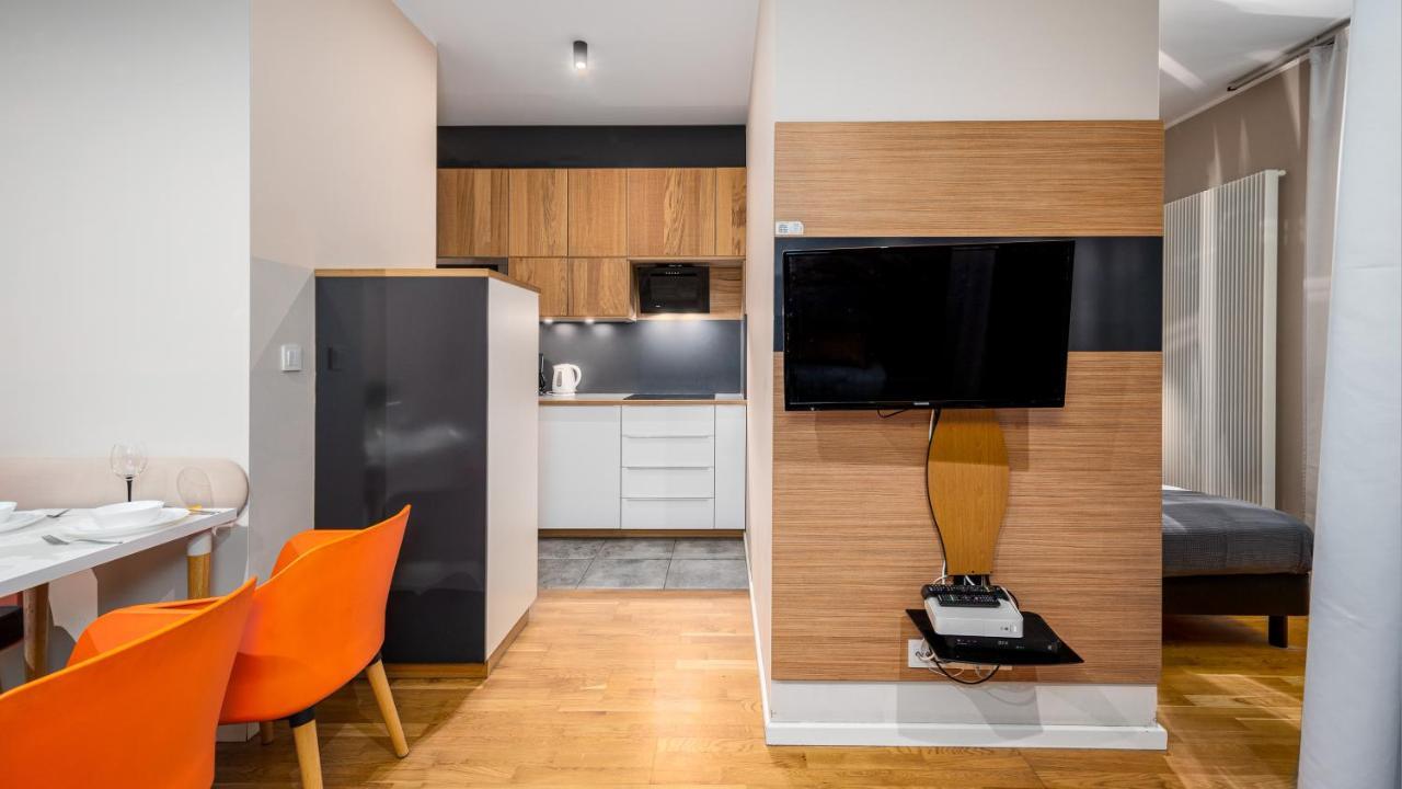 Apartamenty Sun & Snow 19 Dzielnica With Free Parking 바르샤바 외부 사진