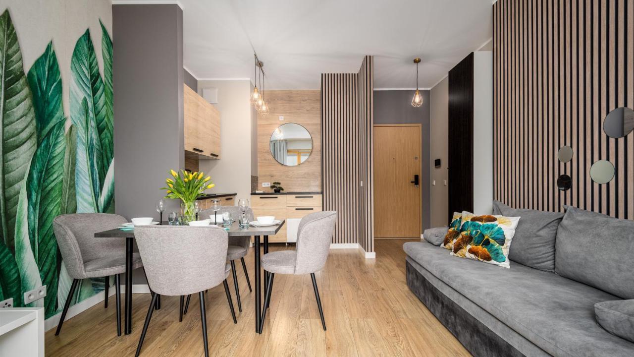 Apartamenty Sun & Snow 19 Dzielnica With Free Parking 바르샤바 외부 사진