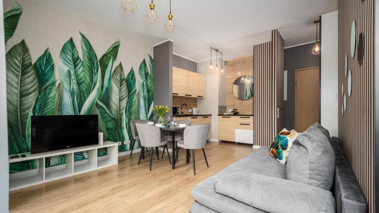 Apartamenty Sun & Snow 19 Dzielnica With Free Parking 바르샤바 외부 사진