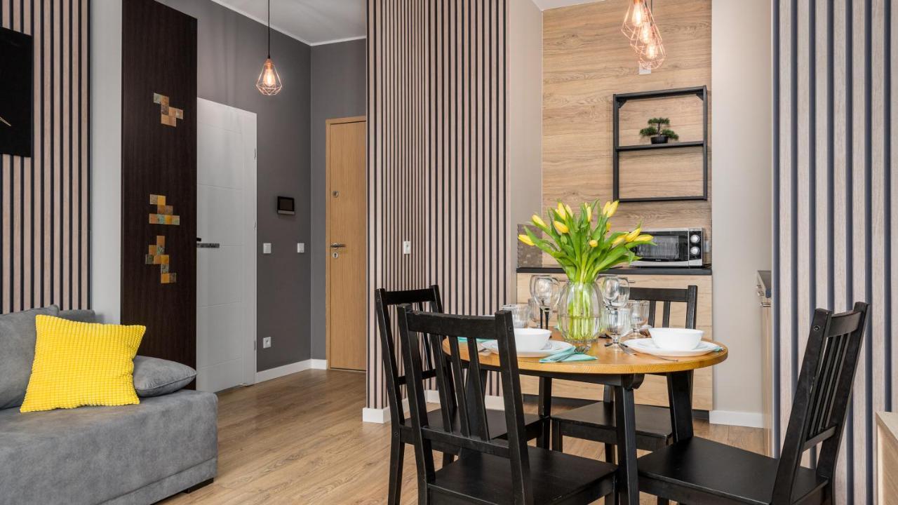 Apartamenty Sun & Snow 19 Dzielnica With Free Parking 바르샤바 외부 사진