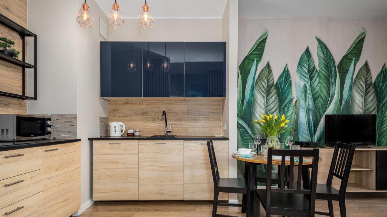 Apartamenty Sun & Snow 19 Dzielnica With Free Parking 바르샤바 외부 사진