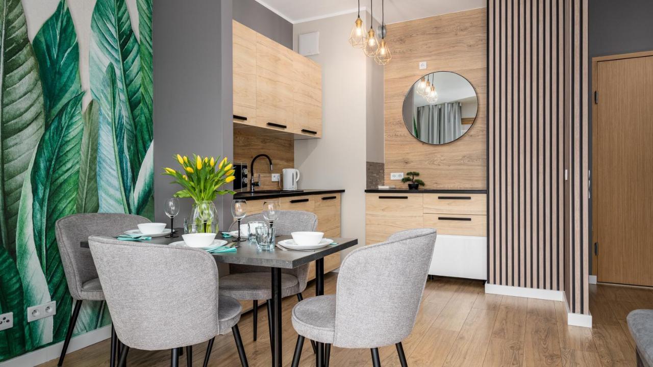 Apartamenty Sun & Snow 19 Dzielnica With Free Parking 바르샤바 외부 사진